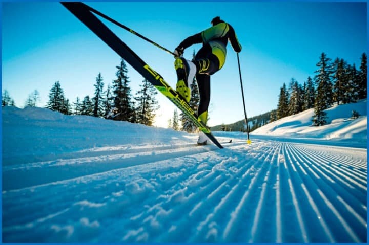 CROSS SKI IMAGE